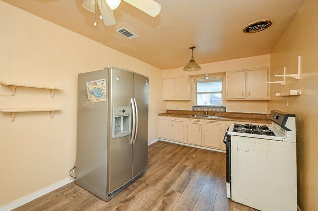 10302 Woodwind Drive, Houston, TX 77025