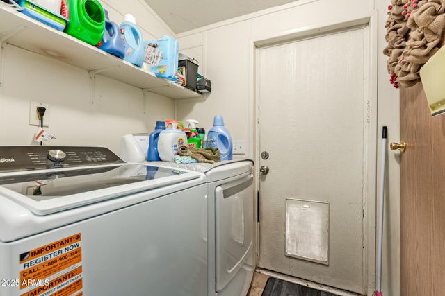 8301 N 103RD Avenue 203, Peoria, AZ 85345