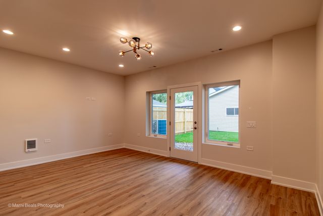 6826 S Langley Avenue, Chicago, IL 60637