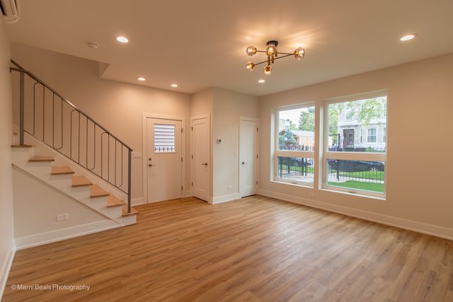 6826 S Langley Avenue, Chicago, IL 60637