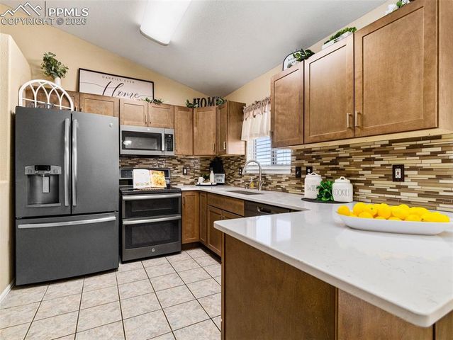735 S Sterling Drive, Pueblo, CO 81007
