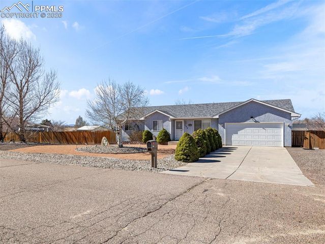 735 S Sterling Drive, Pueblo, CO 81007