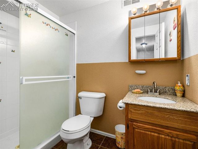 735 S Sterling Drive, Pueblo, CO 81007