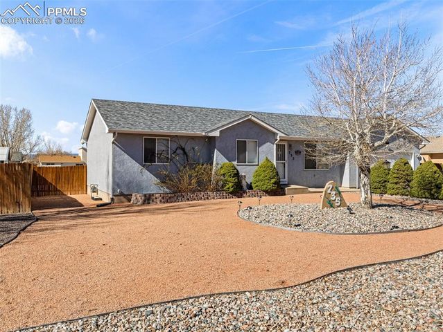 735 S Sterling Drive, Pueblo, CO 81007