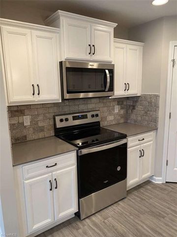 3815 Copperfield Court, High Point, NC 27265