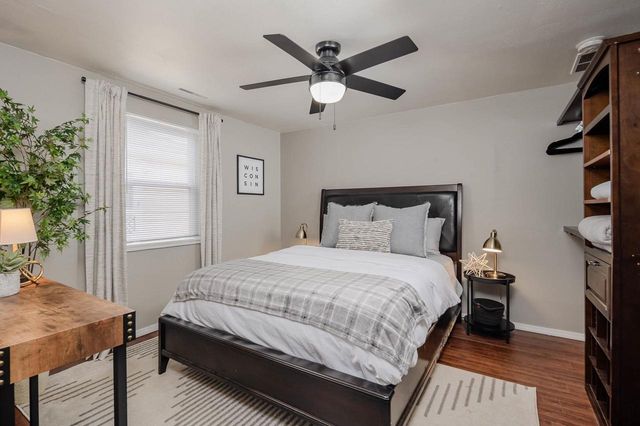 913 JEFFERSON STREET, Little Chute, WI 54140