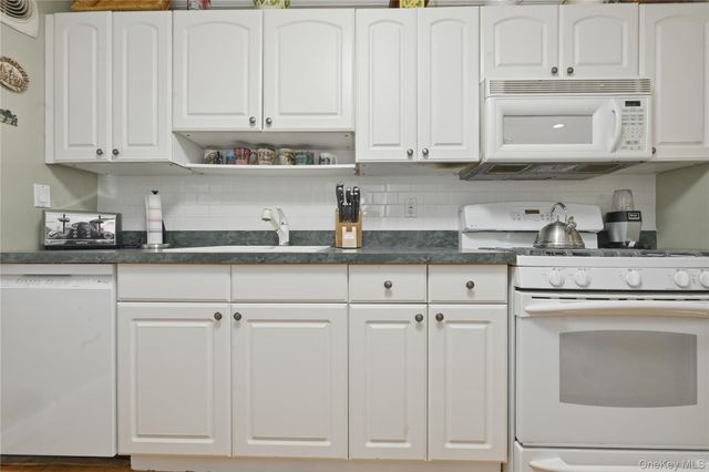 112 Noel Drive, Centereach, NY 11720