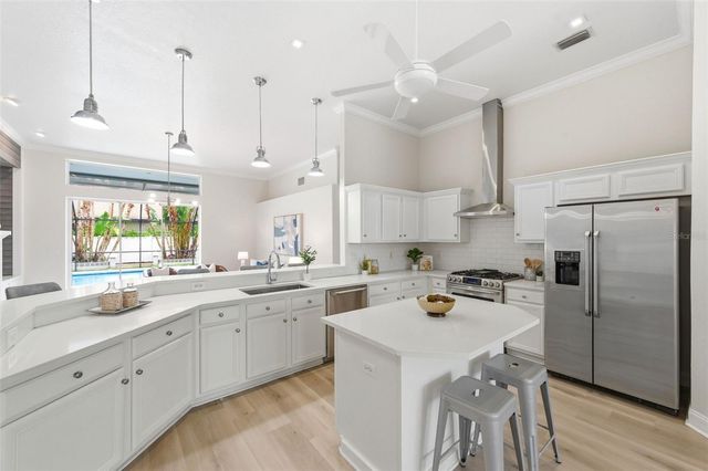 19348 WIND DANCER STREET, Lutz, FL 33558