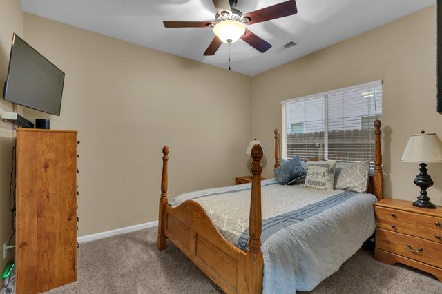 2949 E Palisade Drive, Fresno, CA 93720