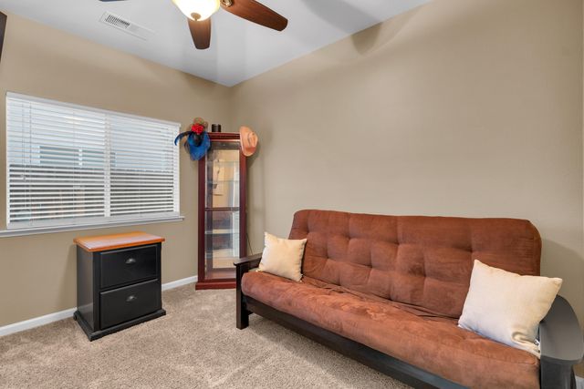 2949 E Palisade Drive, Fresno, CA 93720