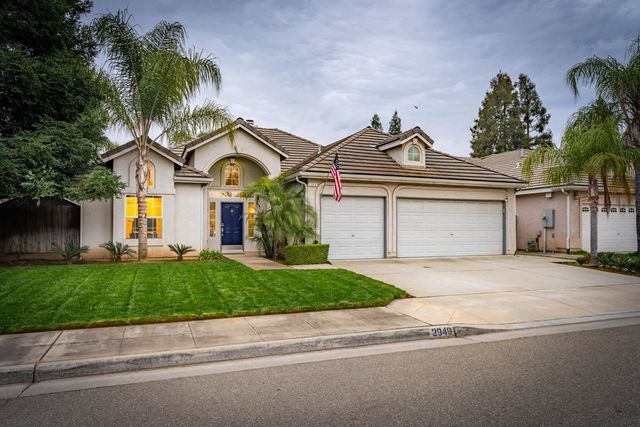 2949 E Palisade Drive, Fresno, CA 93720