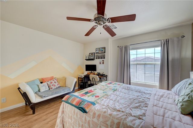 10374 Midnight Iris Street, Las Vegas, NV 89183