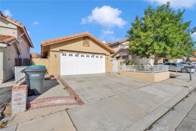 1065 Martinez, Colton, CA 92324