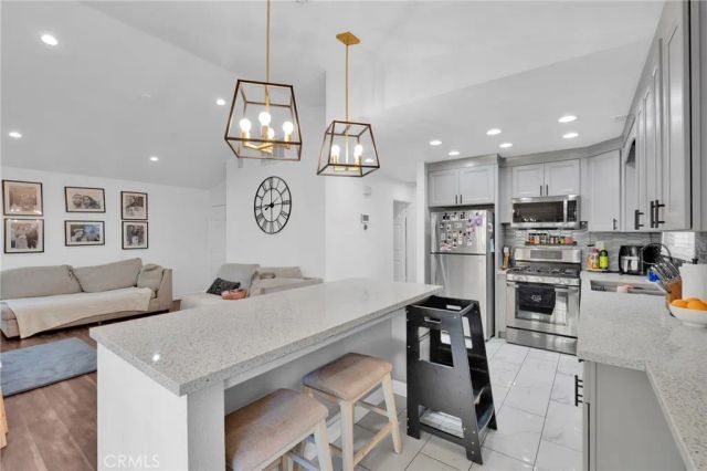 1065 Martinez, Colton, CA 92324