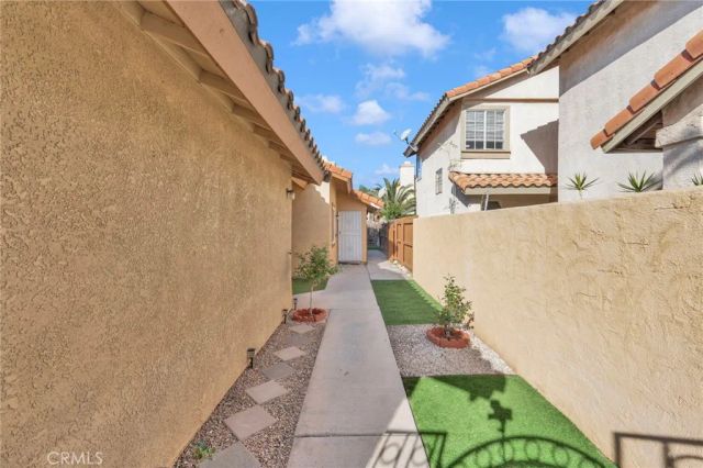 1065 Martinez, Colton, CA 92324