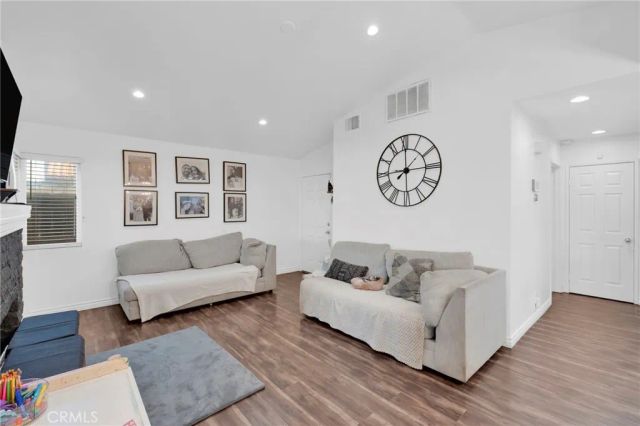 1065 Martinez, Colton, CA 92324