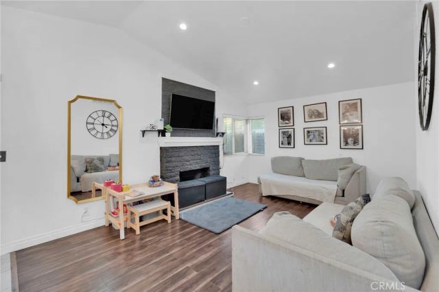 1065 Martinez, Colton, CA 92324