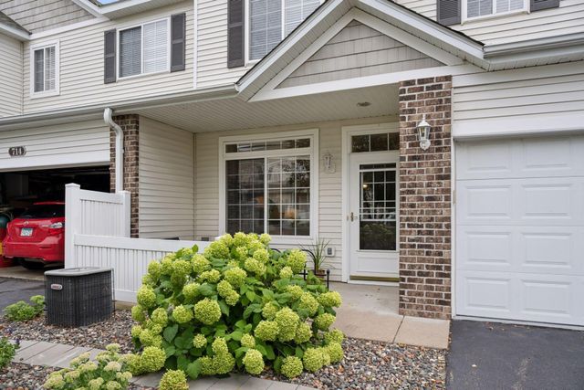 712 Willow Glen Drive, Buffalo, MN 55313