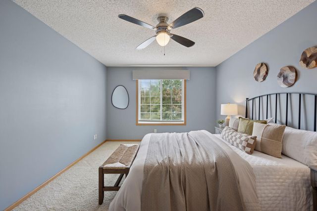 712 Willow Glen Drive, Buffalo, MN 55313
