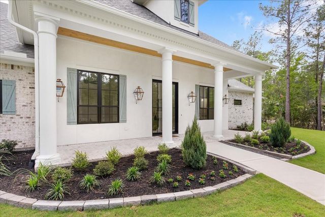 26041 Crown Ranch Boulevard, Montgomery, TX 77316