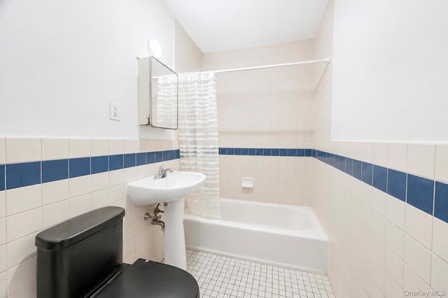 425 Barbey Street, Brooklyn, NY 11207