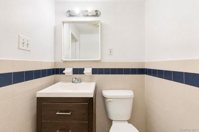 425 Barbey Street, Brooklyn, NY 11207