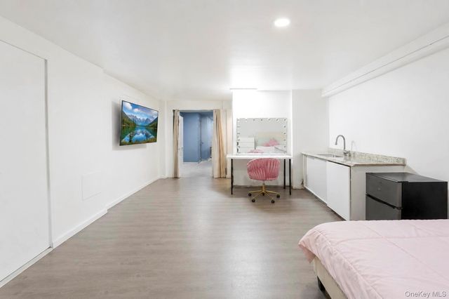 425 Barbey Street, Brooklyn, NY 11207