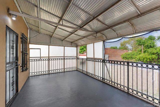 425 Barbey Street, Brooklyn, NY 11207