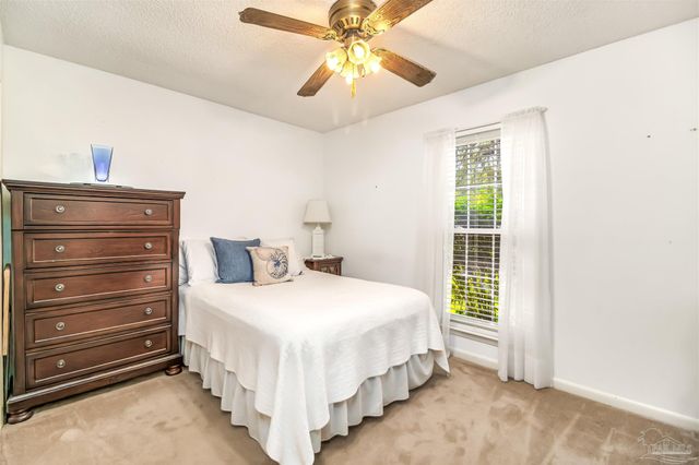 1400 Aries Dr, Pensacola, FL 32514