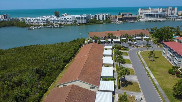 10134 REGAL DRIVE 1, Largo, FL 33774