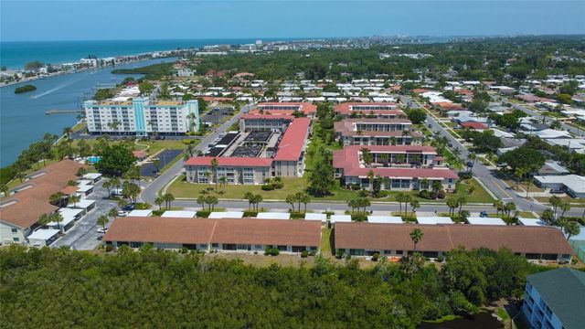 10134 REGAL DRIVE 1, Largo, FL 33774