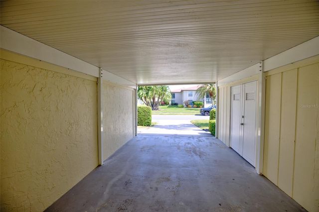 10134 REGAL DRIVE 1, Largo, FL 33774