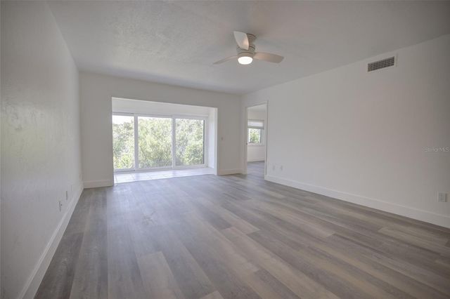 10134 REGAL DRIVE 1, Largo, FL 33774