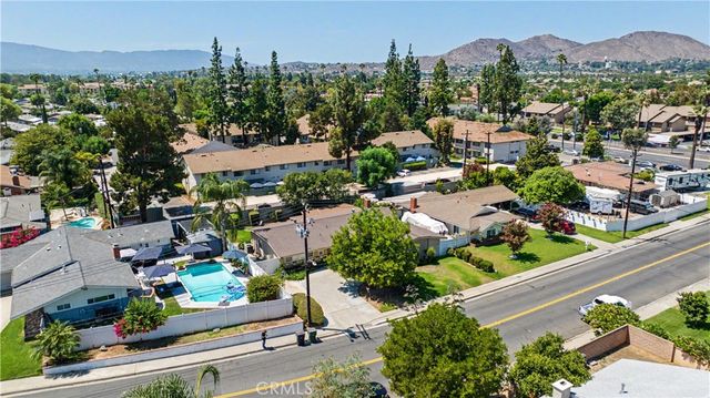3748 Skylark, Riverside, CA 92505