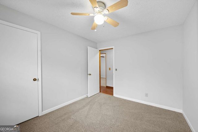 426 Riverlake Court, Woodstock, GA 30188