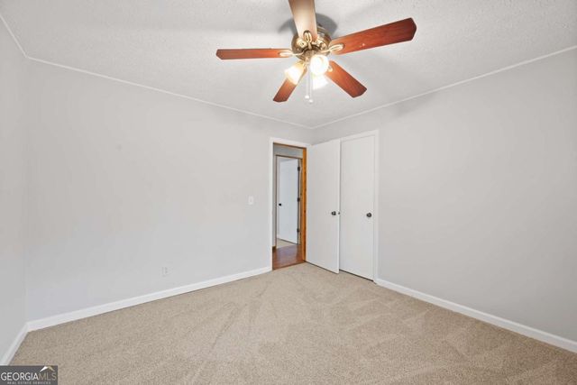 426 Riverlake Court, Woodstock, GA 30188