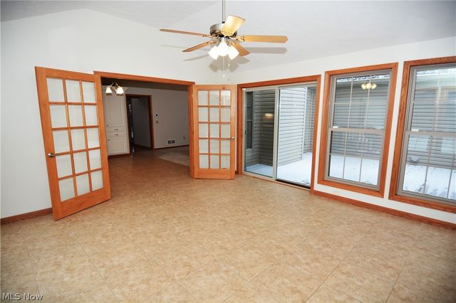 5301 Markwood Court, Valley City, OH 44280