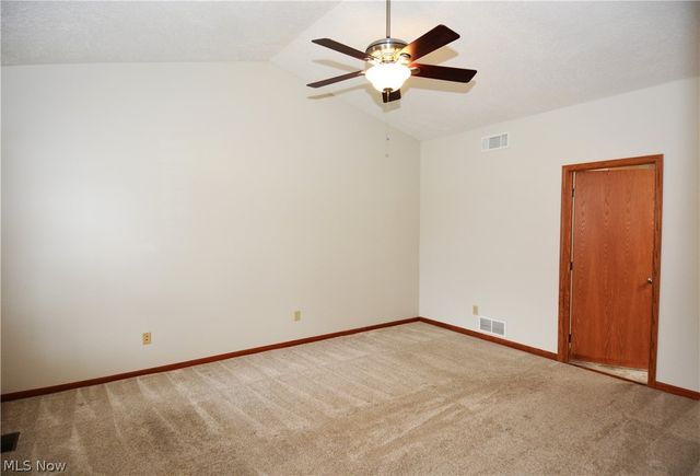 5301 Markwood Court, Valley City, OH 44280