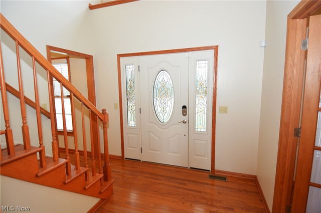 5301 Markwood Court, Valley City, OH 44280