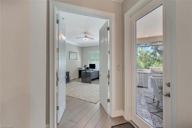 1451 Mockingbird DR, Naples, FL 34120