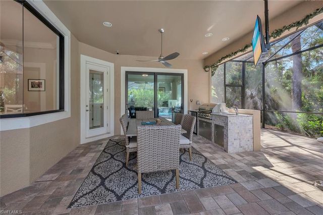 1451 Mockingbird DR, Naples, FL 34120