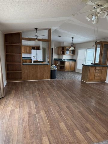 6938 Rue Renard Rouge, Iowa, LA 70647