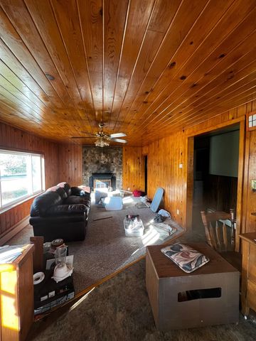 575 W 6th Avenue, Nucla, CO 81424