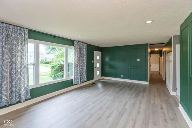 333 S John Street, Lapel, IN 46051