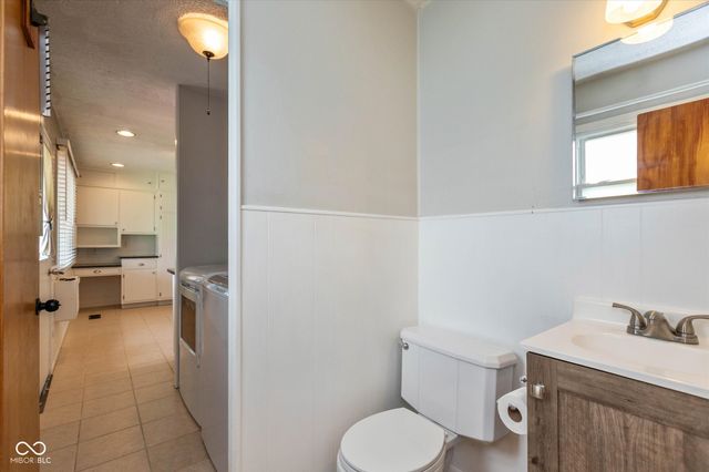 333 S John Street, Lapel, IN 46051