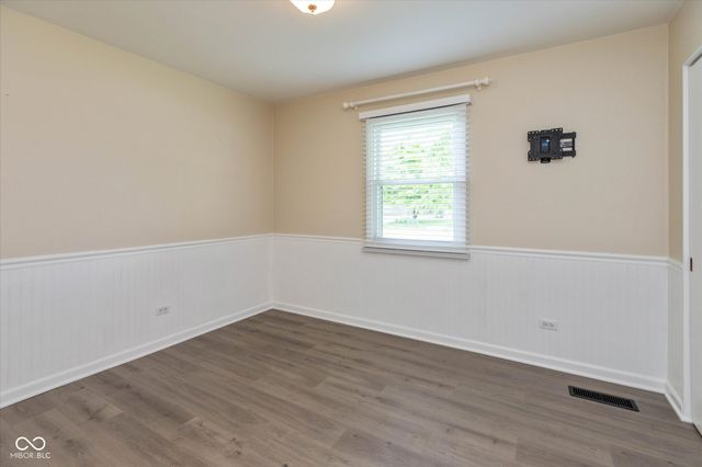 333 S John Street, Lapel, IN 46051