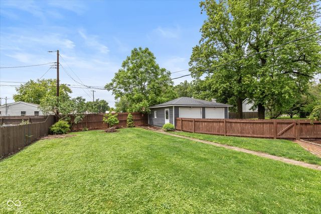 333 S John Street, Lapel, IN 46051