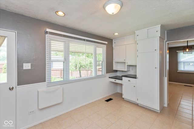 333 S John Street, Lapel, IN 46051