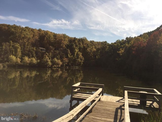 113 LEE DRIVE, Linden, VA 22642