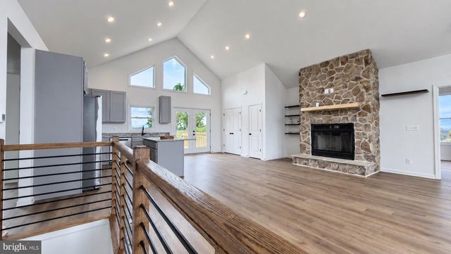 113 LEE DRIVE, Linden, VA 22642
